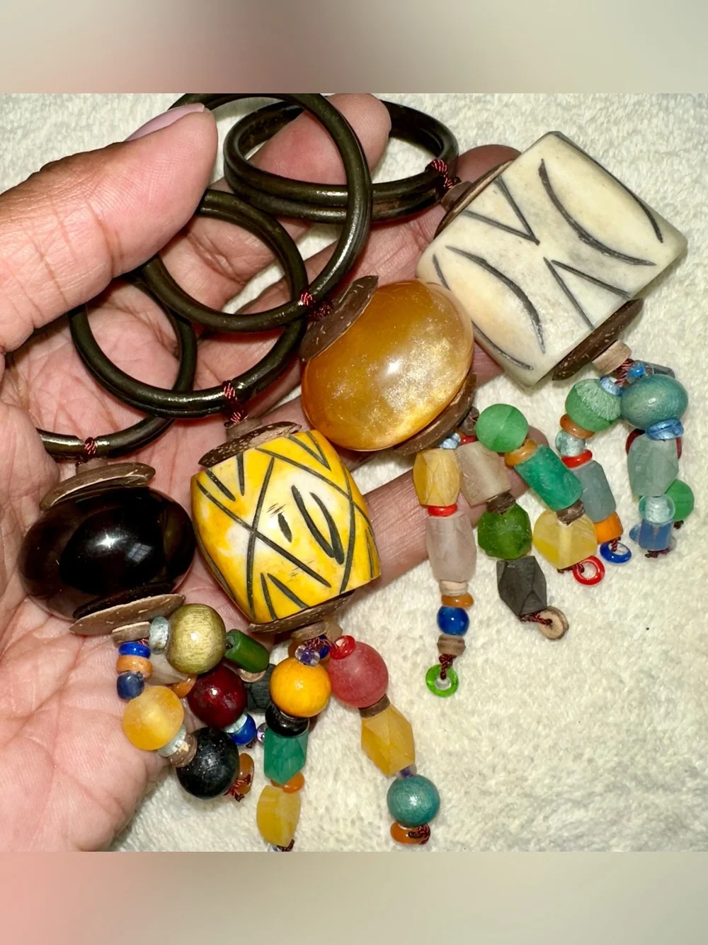 Pier 1 Vintage Beaded Napkin Rings Wood Bone Tribal Boho Table Decor Set of 4